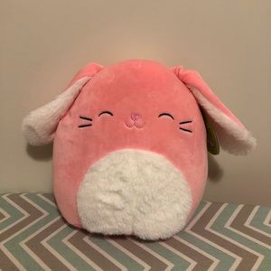 BNWT 8” Bop the bunny Squishmallow (fuzzy belly)